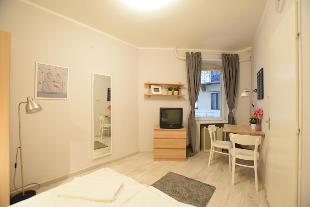 Budget Apartment By Hi5 - Oktober 6 Str 4 Budapest Esterno foto