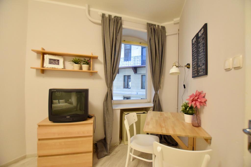 Budget Apartment By Hi5 - Oktober 6 Str 4 Budapest Esterno foto